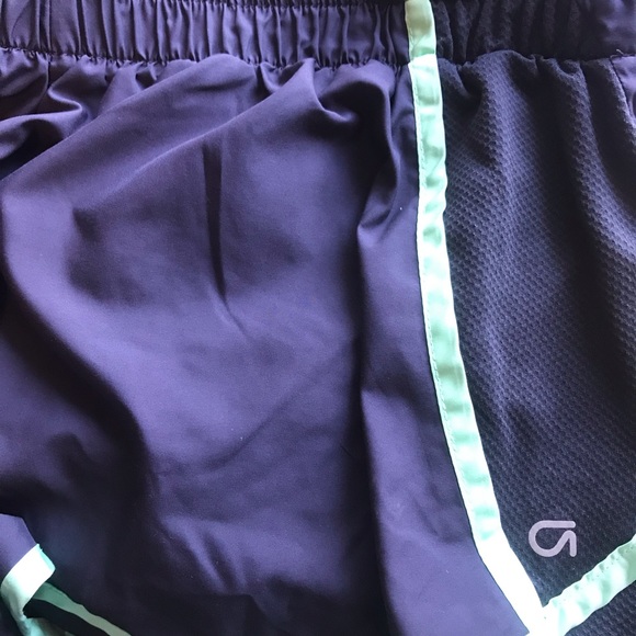 GapFit Navy Athletic Shorts. Green Piping. Small. - Picture 2 of 5